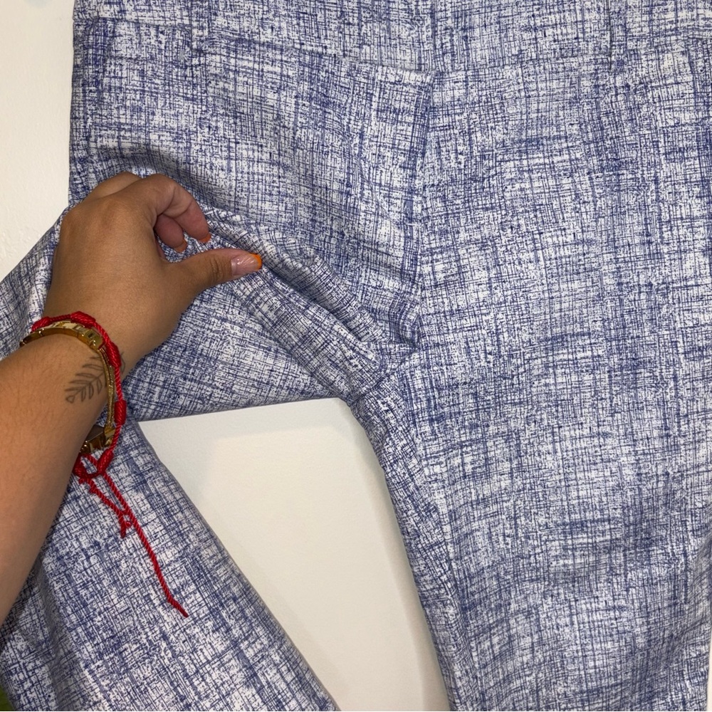 Katherine Barclay Blue Pattern Crop Preppy Trouser - Picture 3 of 10